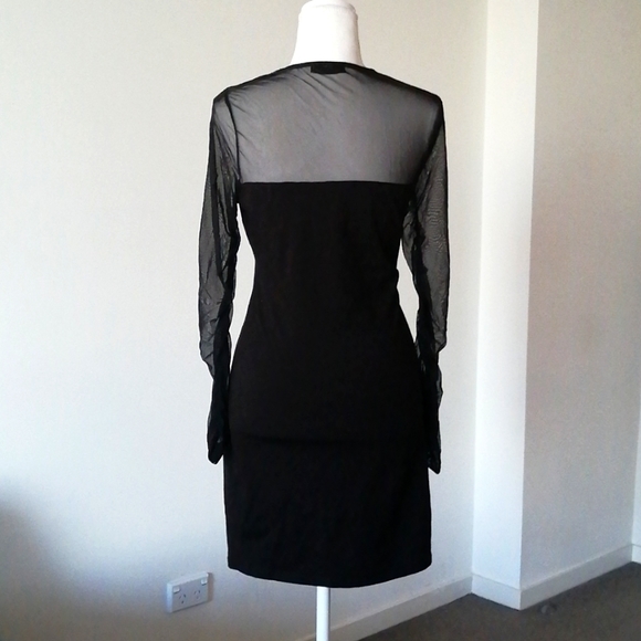 Elegant Dress - Picture 7 of 7